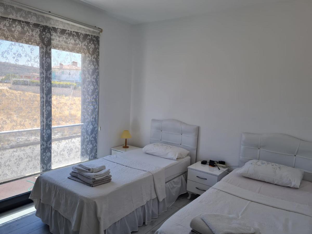 De-Lale Villa Cesme Bagian luar foto