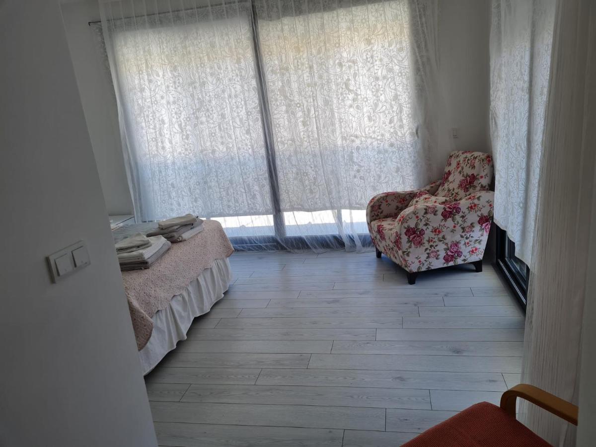 De-Lale Villa Cesme Bagian luar foto