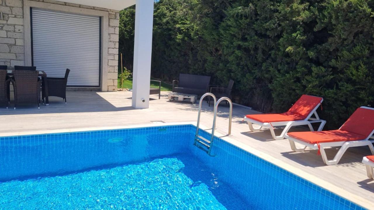 De-Lale Villa Cesme Bagian luar foto
