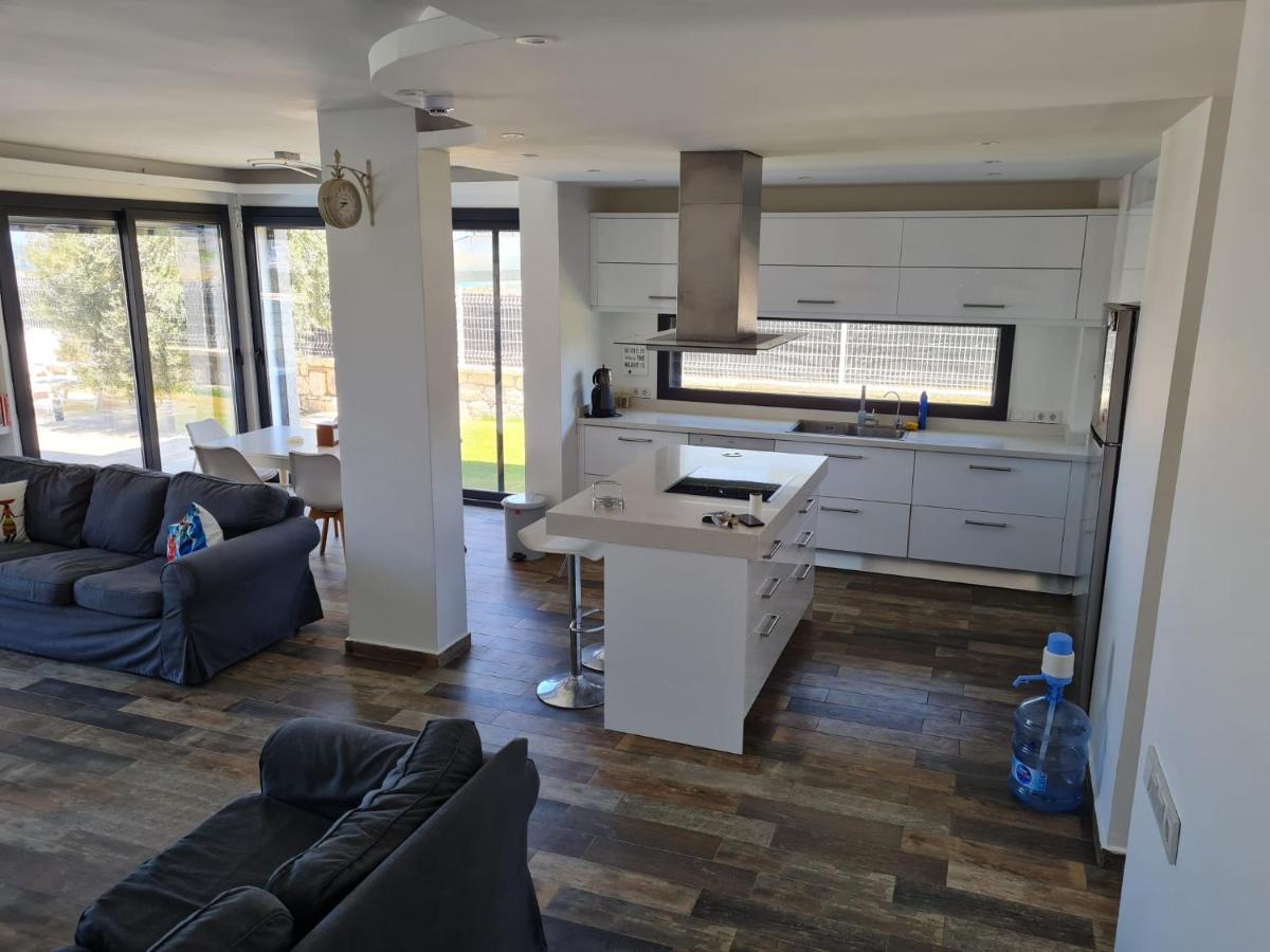 De-Lale Villa Cesme Bagian luar foto